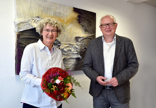 Blumen zum Abschied von Superintendent Heiner Montanus