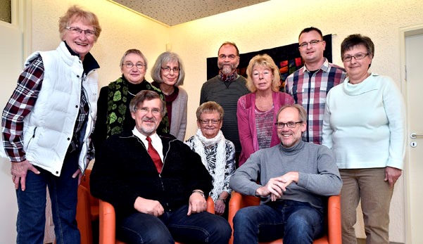 Professionelle Begleitung auf dem individuellen Weg der eigenen Trauer bietet im Matthäuszentrum ein Team von haupt- und ehrenamtlichen Mitarbeitern an (v.l. Klaudia Burgsmüller, Pfarrer Christian Ellgaard, Michael Fey (katholischer Pfarrer), Pfarrer Frank Füting, Notburga Greulich (Gemeindereferentin St Urbanus), Rico Otterbach( Pastor freikirchl. Gemeinde), Brigitte Orzessek, Erika Schraa, Christine Schultze (Pastorin freikirchl. Gemeinde), Luise Thull).PHOTOS:CORNELIA FISCHER