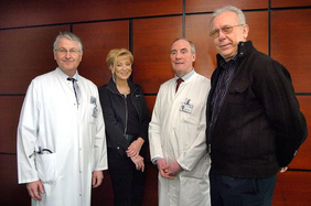 Stellten das „Darmzentrum Gelsenkirchen“ vor: Prof. Dr. Claus Doberauer, Bettina Neuermann, Dr. Hubertus St. Nottberg und Werner Naruhn (von links). FOTO: CORNELIA FISCHER