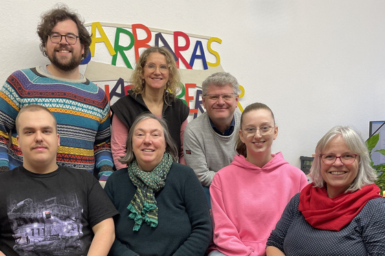 Das Team (von oben links): Steven Edward, Silke Salentin, Holger Dirks, Simon Zaniewski (bis 30.04.25), Nicole Karsten, Leah Jovanovic und Barbara Eggers (Leitung).
